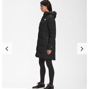 North face Explore Farther Parka